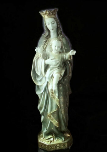 PAMMAP-artiste-restauration-vierge-a-enfant-fond-noir