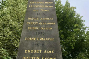 PAMMAP-artiste-restauration-monument-aux-morts-2
